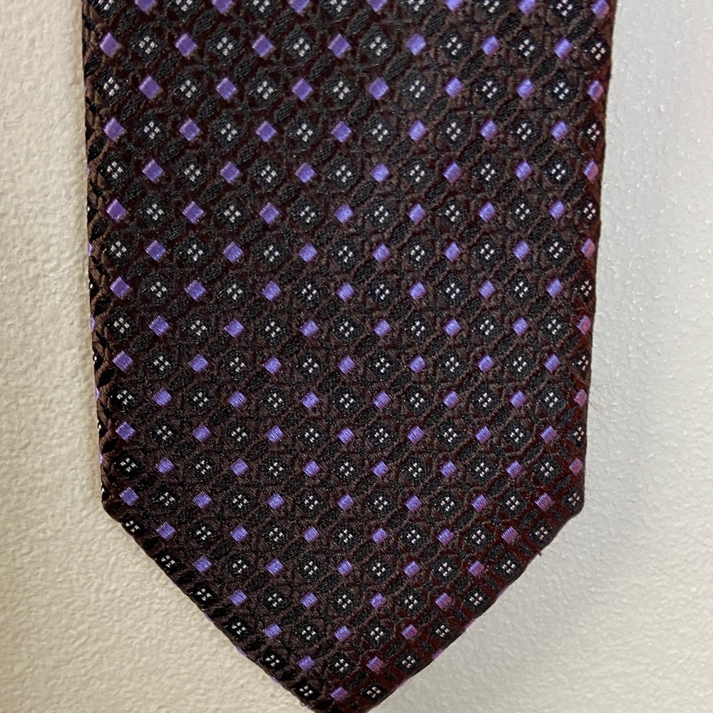 Tallia Silk Black and Purple Patterned Men's Tie